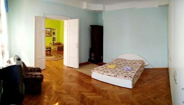 Апартаменты Apartments on Valova 25 Львов-5
